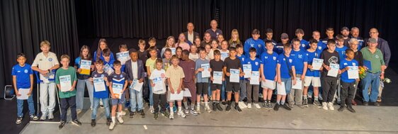 Gruppenbild aller Geehrten Sport- und Kulturtag 2026