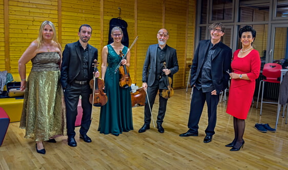 v. l.: Isabella Kim, Andrea Cagnin, Nathalie Trautmann, Miša Stefanović, Piotr Plawner, Azar Schramm