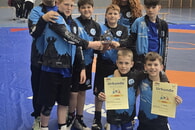 Die Schule auf dem Laiern mit den KSV-Jungs gewinnen den Landesentscheid &bdquo;Jugend trainiert f&uuml;r Olympia&ldquo;