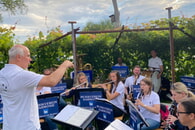 Start in die Sommerpause mit Auftritt und Ständchen